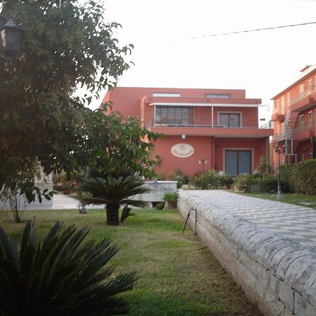Hotel Ristorante Cordial Comiso Ngoại thất bức ảnh