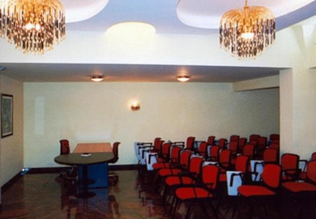 Hotel Ristorante Cordial Comiso Ngoại thất bức ảnh