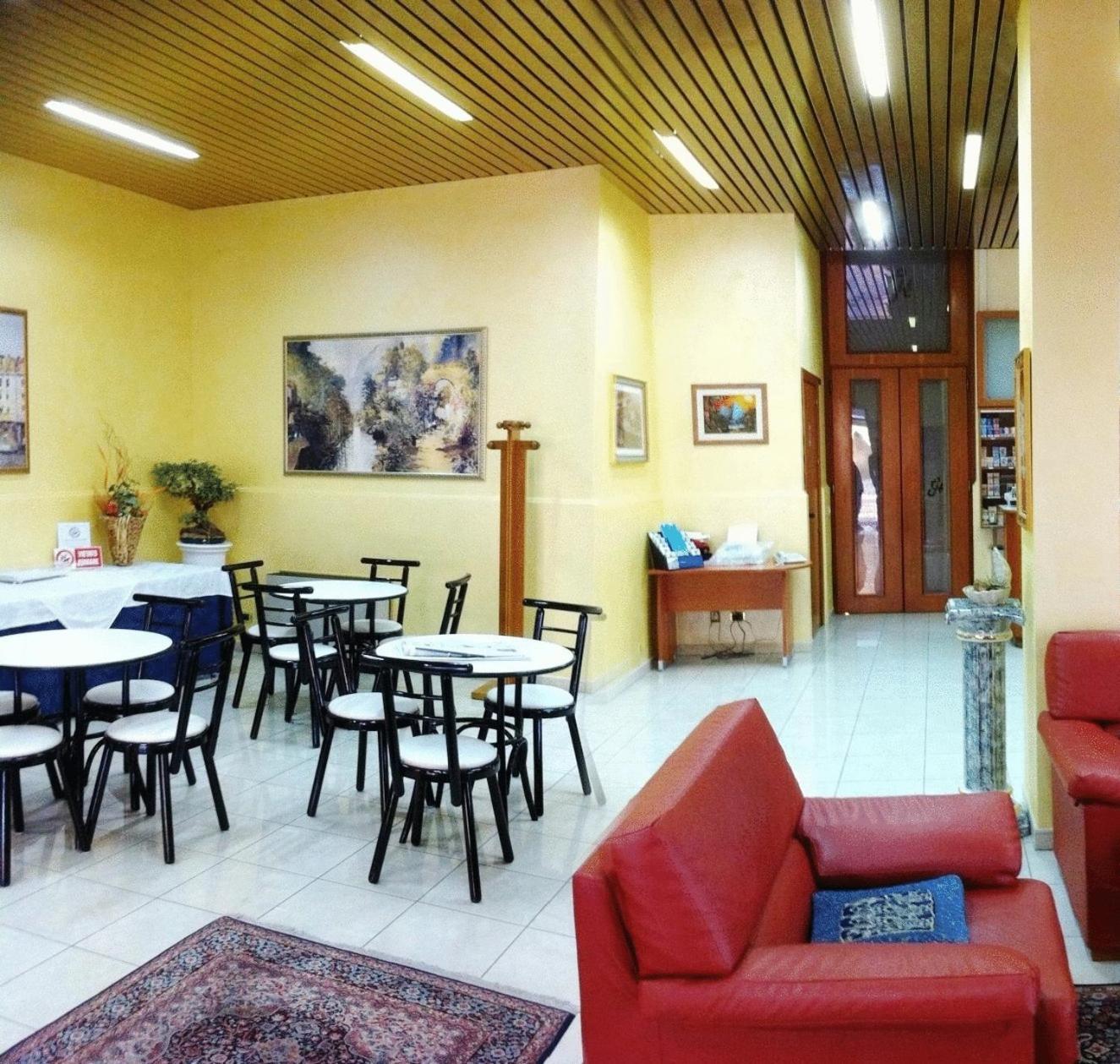 Hotel Ristorante Cordial Comiso Ngoại thất bức ảnh